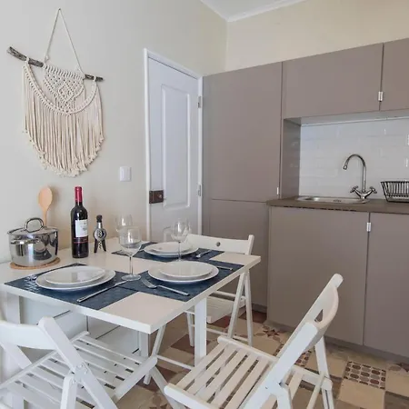 Апартаменты Terrace & River View In Alfama